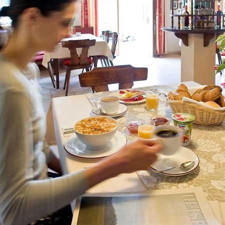 Landgasthof Zur Schoenen Wienerin Marbach an der Donau Esterno foto